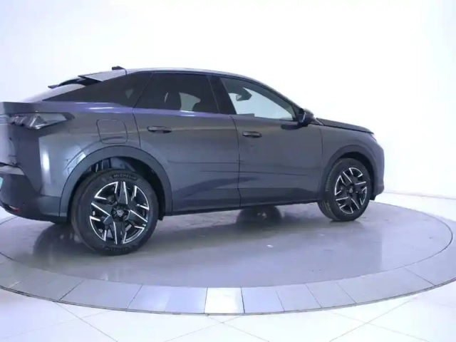 Peugeot 3008 hybrid 145 e-dcs6 — photo 35