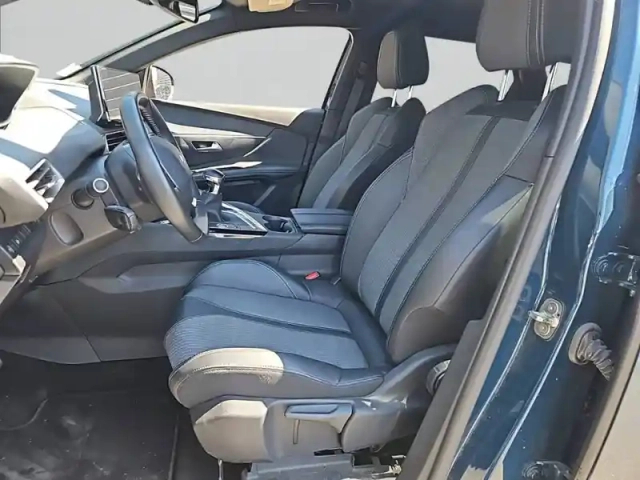 Peugeot 3008 puretech 130ch s&amp;s bvm6 — photo 11