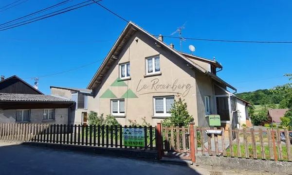 Maison de Village à Riespach