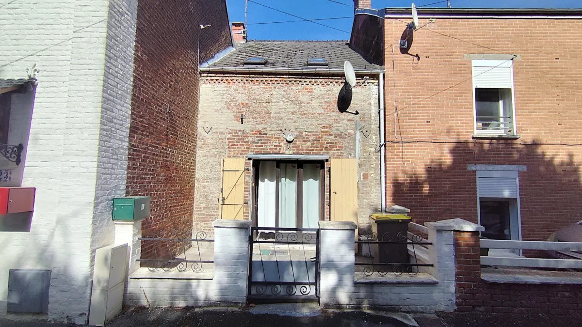 Photo 1