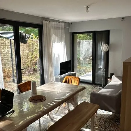Chambre privative face forêt