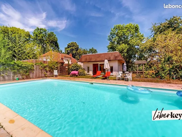 Propriété 11 pièces 350 m²