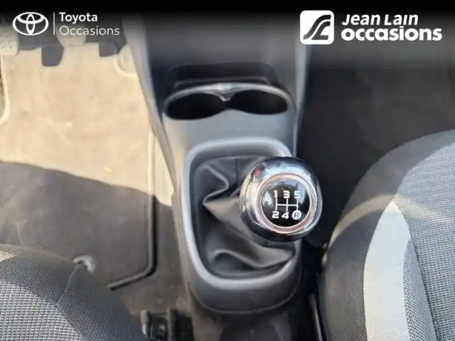 Toyota Aygo 1.0 vvt-i — photo 43