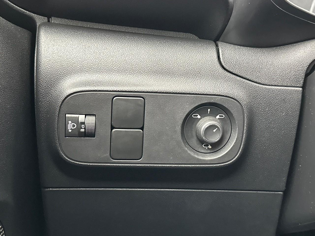 Citroën C3 bluehdi 100 bvm6 you — photo 16