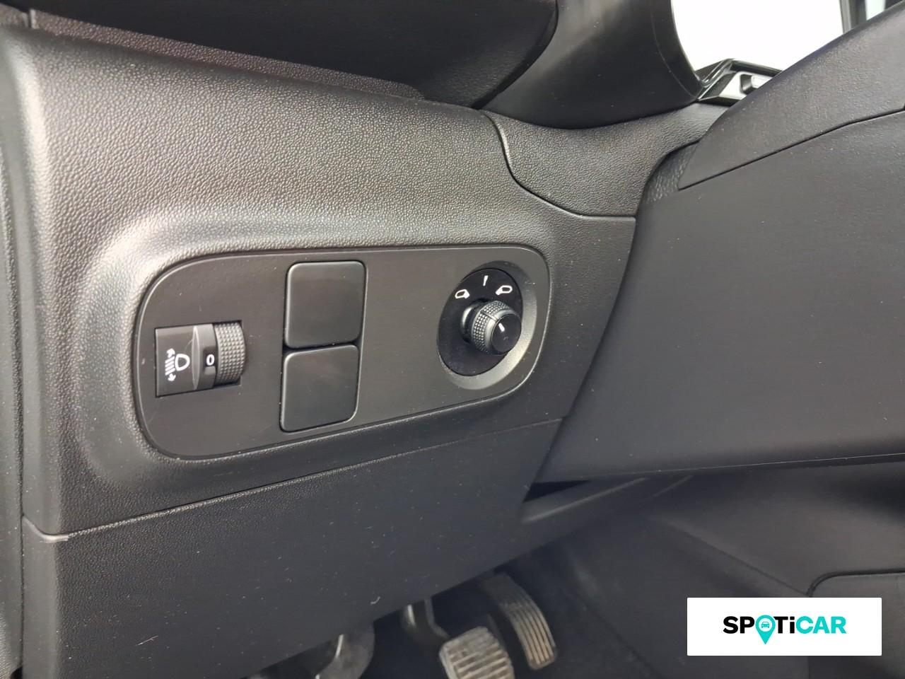 Citroën C3 1.5 bluehdi 100ch s&s bvm 6 feel nav — photo 19