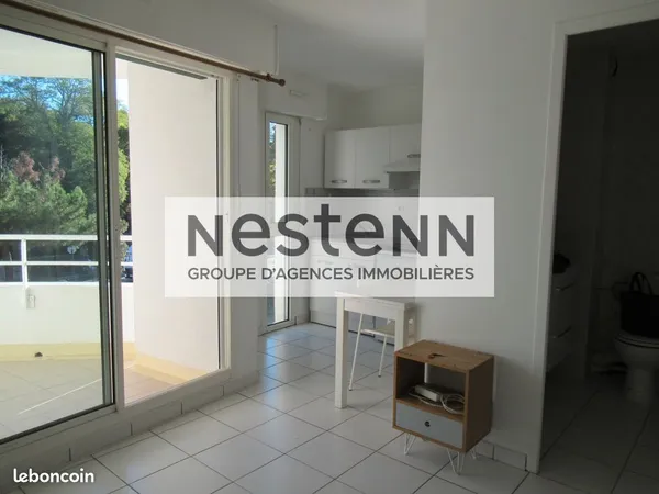 Studio 1 pièce 17 m²