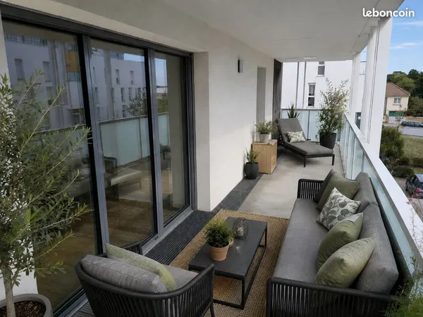 Appartement 45m2 & Terrasse 18m2 proche Tramway