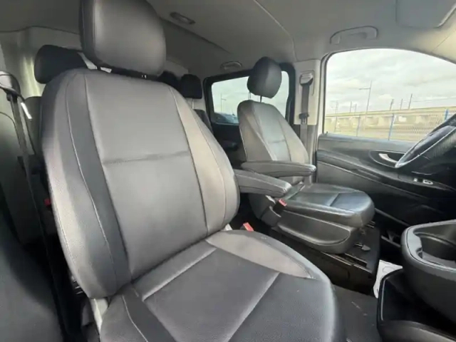 Mercedes Vito 116 cdi mixto extra long — photo 11