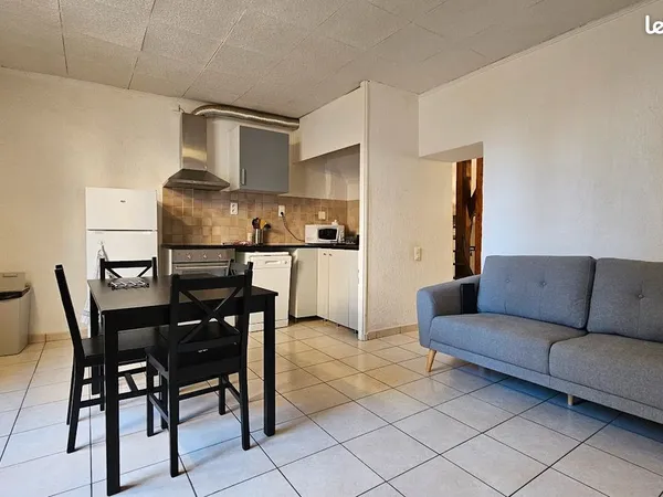 Triplex meublé