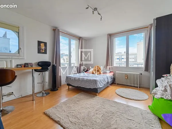 Studio 1 pièce 27 m²