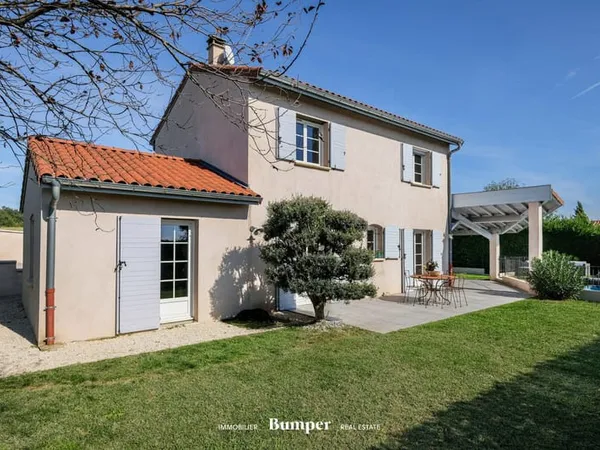 Maison familiale 4 chambres, piscine, garage, sans travaux