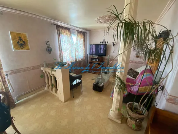 Ales, proche des commodités à pied, appartement 3 pièces ave