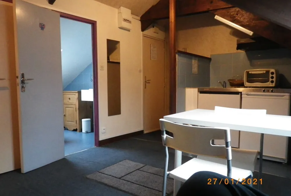 Photo 1