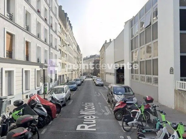 Local commercial 135 m²