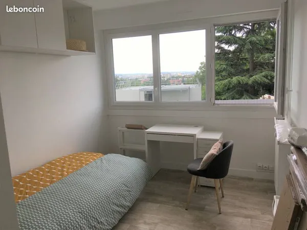Colocation Neuve d'une Chambre Meublée
