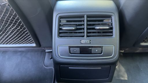 Audi A4 2.0 TFSI 190 S-Tronic7 - Design Luxe – 2017 – 87768 km – Essence – Boîte Automatique — photo 5