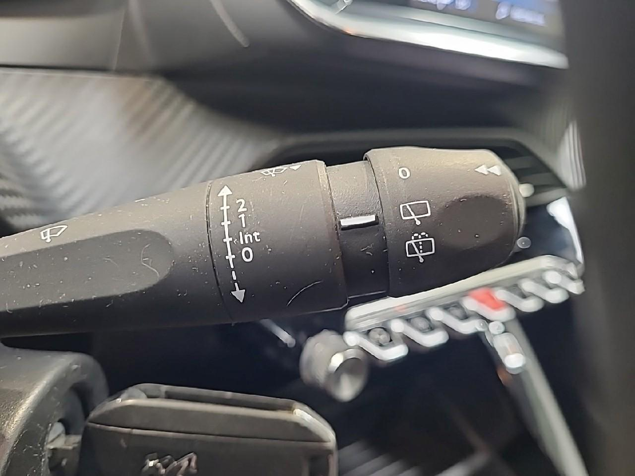 Peugeot 208 bluehdi 100 s&s bvm6 premium — photo 21