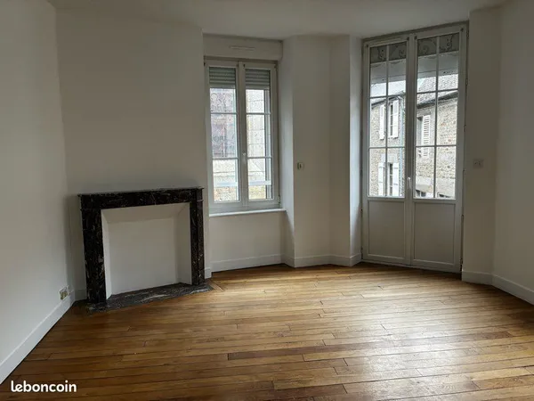 T4 de 75 m2 plein centre Avranches
