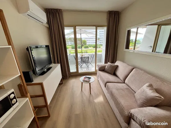 2 pièces dans la prestigieuse résidence Marina Baie des Anges