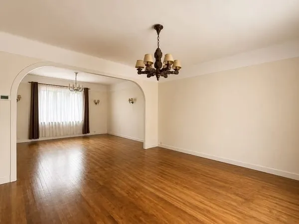 Maison 6 pièces 146 m²