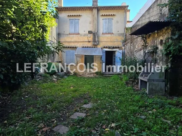 Maison jumelée 7 pièces 175 m²