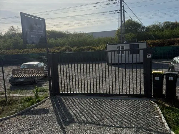 Terrain Location Chaumont-sur-Tharonne  1100m² 650€
