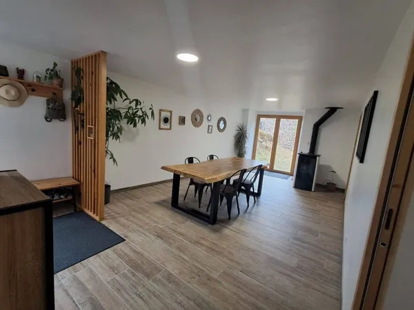 Maison 5 pièces 150 m²