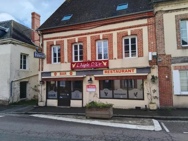 À Glos-la-Ferrière, découvrez ce restaurant traditionnel offrant une belle opportunité de reprise av