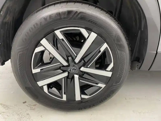 Peugeot 2008 puretech 100 s&amp;s bvm6 — photo 51