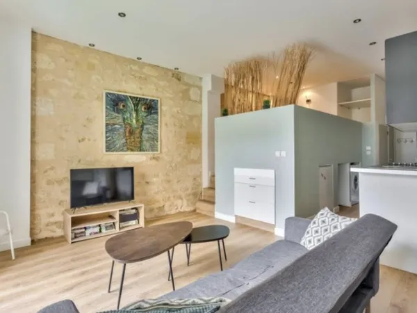 Location Charmant T1 bis de 35 m² avec jardin privatif