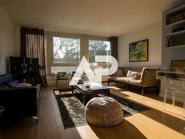 Appartement Rueil Malmaison 5 pièce(s) 105.56 m2
