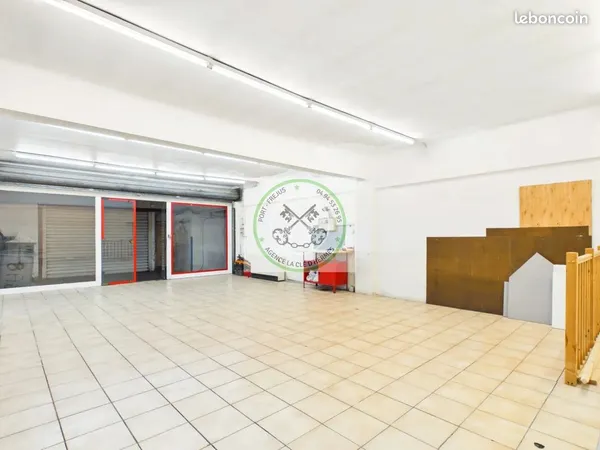 Local commercial 75 m² Saint-Raphaël