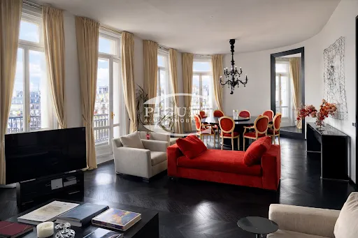 Appartement 5 pièces 195 m²