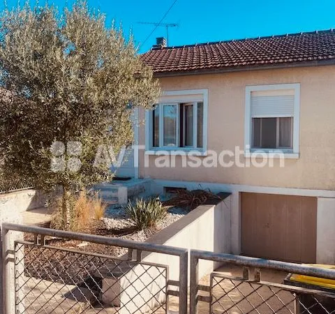 Maison de ville Sur Terrain 760m2