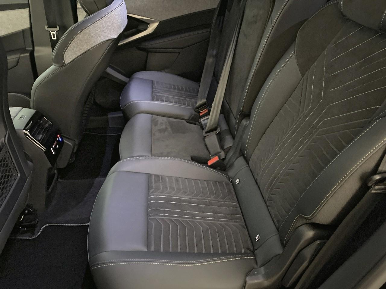 Peugeot 5008 hybrid 145 ch e-dcs6 gt — photo 10