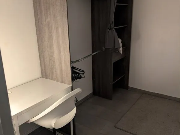 Chambre Colocation Chanteloup-les-Vignes 600m² 350€