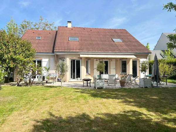 Maison à vendre - Noisy le Roi (78)