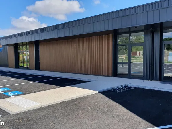 Bureaux / locaux à louer