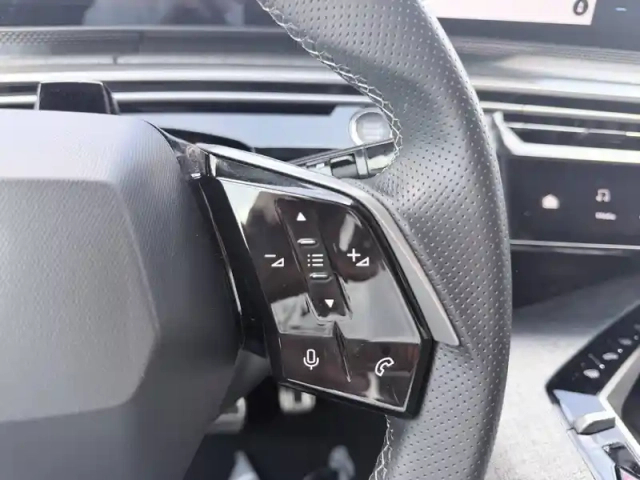 Peugeot 3008 plug-in hybrid 195 e-dcs7 — photo 46