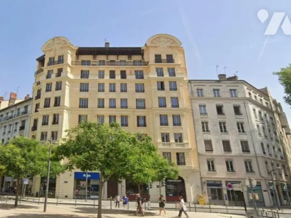 Appartement 2 pièces 75 m²