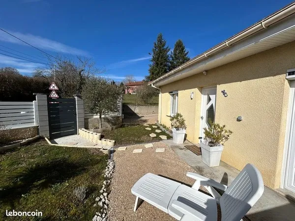 Maison mitoyenne plain-pied
