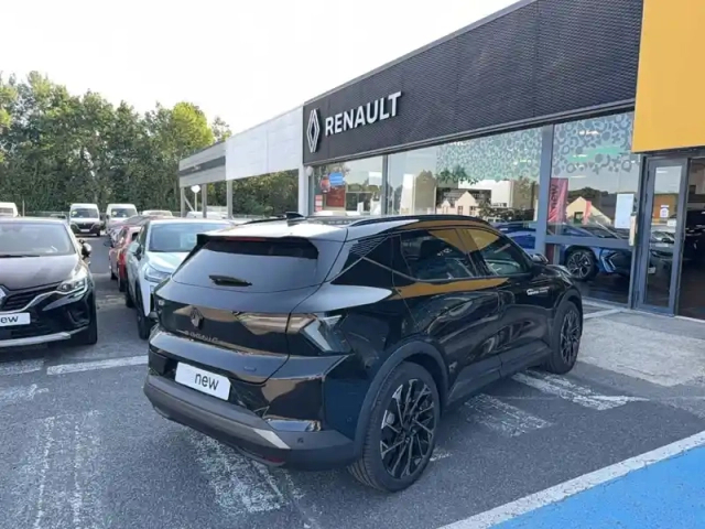 Renault Scenic e-tech électrique 220 ch grande autonomie — photo 2