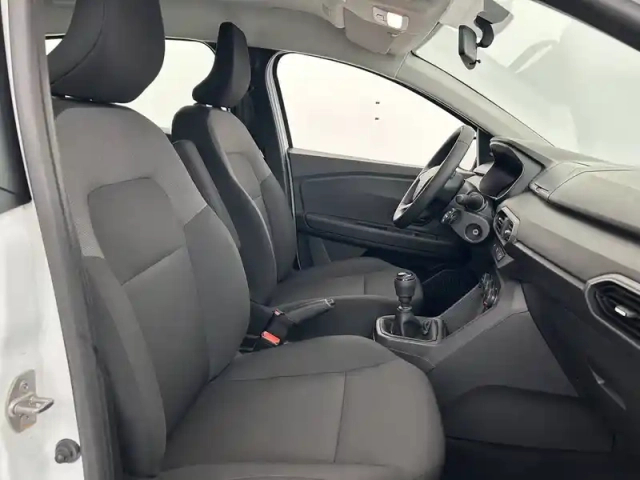 Dacia Sandero eco-g 100 — photo 36