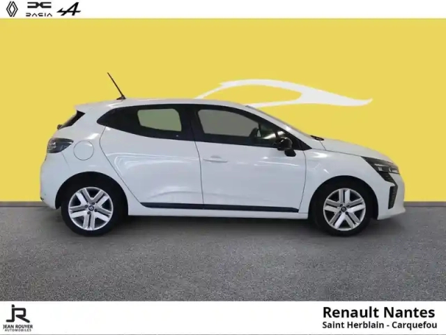 Renault Clio 1.0 tce 90ch evolution — photo 19