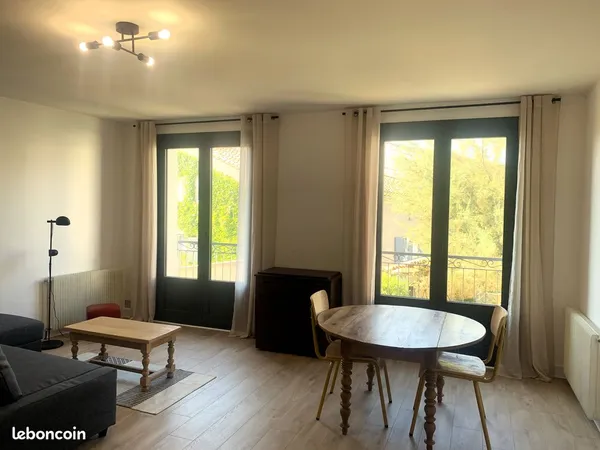 Appartement T2 qualitatif, meublé, environnement calme et sécurisé, jardin