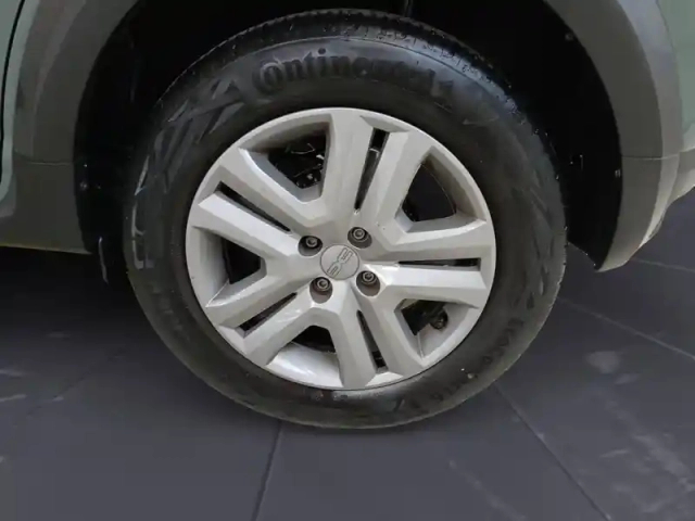 Dacia Sandero tce 90 — photo 14