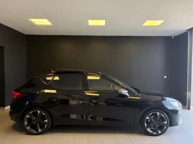 Cupra Leon 2.0 tdi 150ch v dsg7 — photo 9