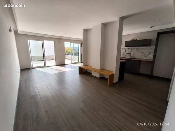 Maison neuve contemporaine 100 m², 3 chambres, DPE A, plein sud