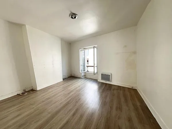 Vends studio - 30.36 m² - 1 pièce - Paris