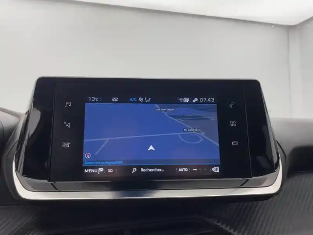 Peugeot 2008 puretech 100 s&amp;s bvm6 — photo 20